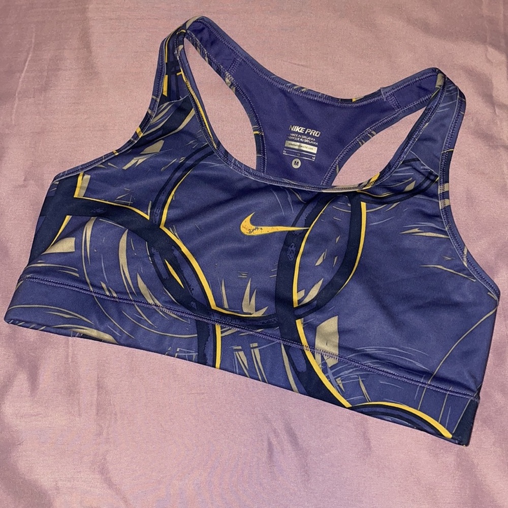 Nike Livestrong Rings Sports Bra